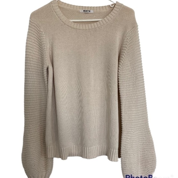 BB Dakota Sweaters - BB dakota sweater creamy beige balloon sleeves size L